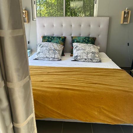 Апартаменты La Bastide Aixoise Avec Piscine Et Jacuzzi Prive Экс-ан-Прованс Экстерьер фото